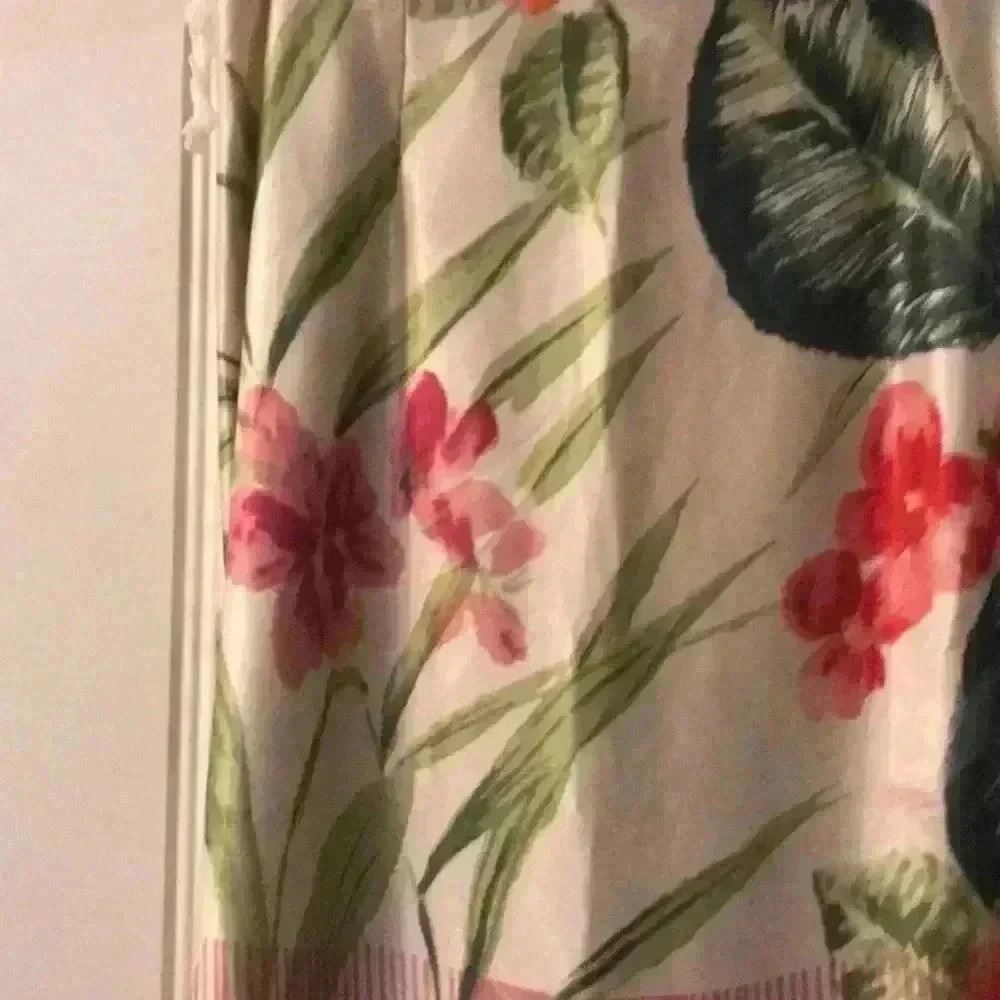 Floral skirt, slits on both sides - Picture 2 of 3